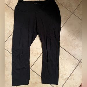 Black Capri Leggings